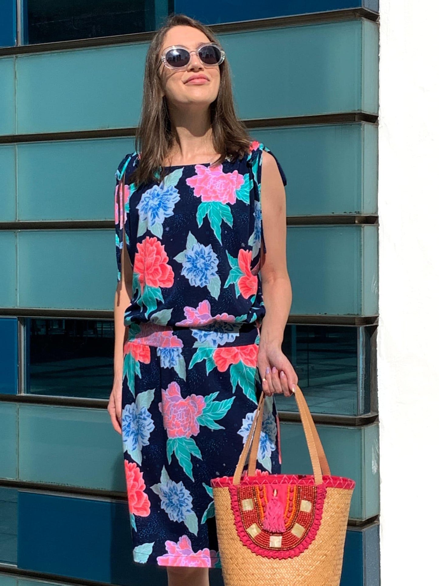 SLEEVELESS DRESS - TROPICAL PRINT - - Acqua Bonita